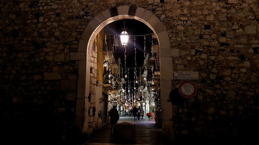 christmas in taormina