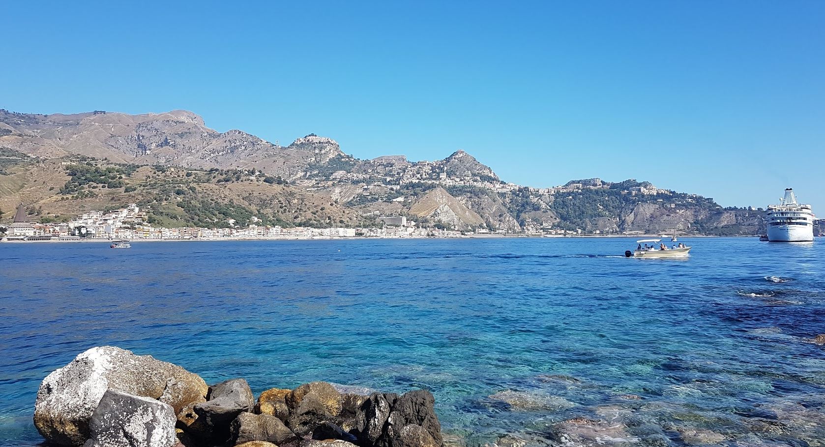 Taormina from Giardini-Naxos