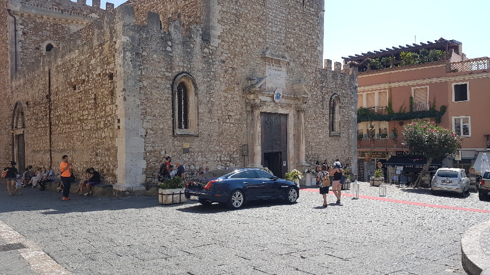 duomo square of taormina