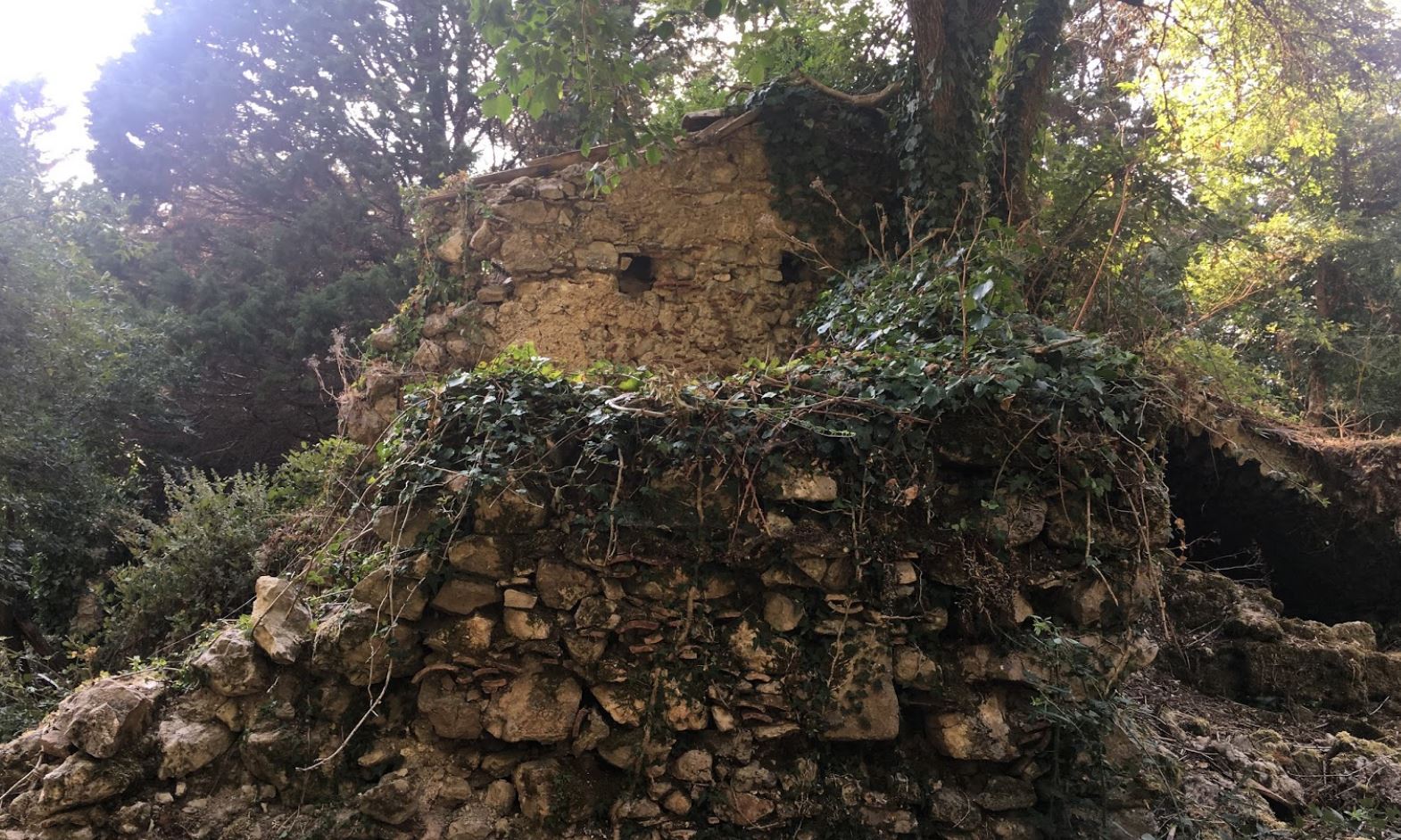 ruins of the convent of san giacomo in santa Domenica Vittoria 