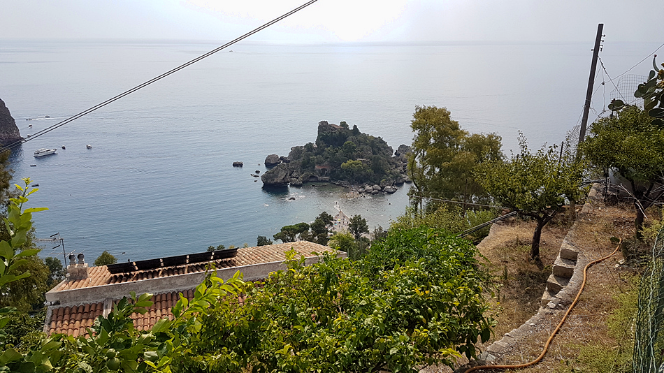 taormina path to beautiful island