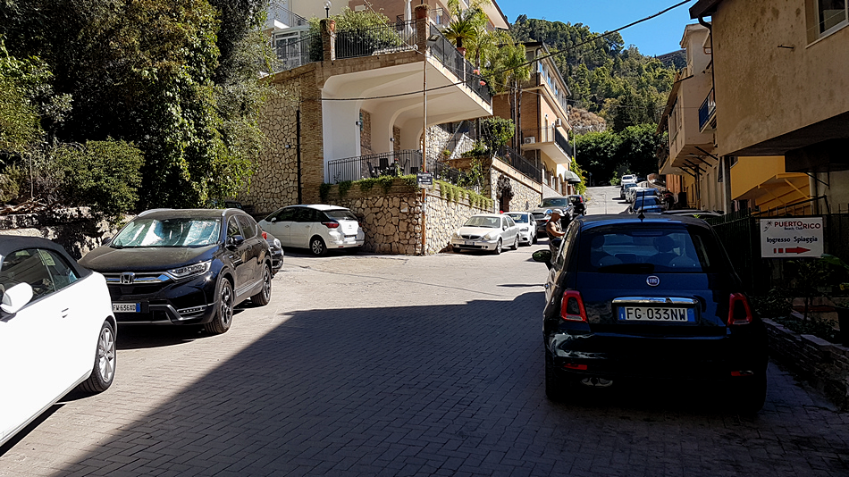 route taormina railway station