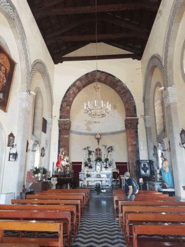 castelmola interno duomo