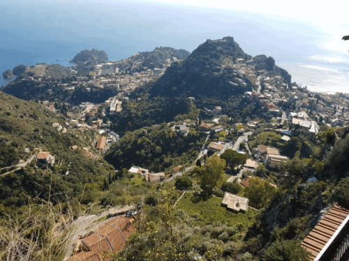 castelmola veduta su taormina da punta san giorgio