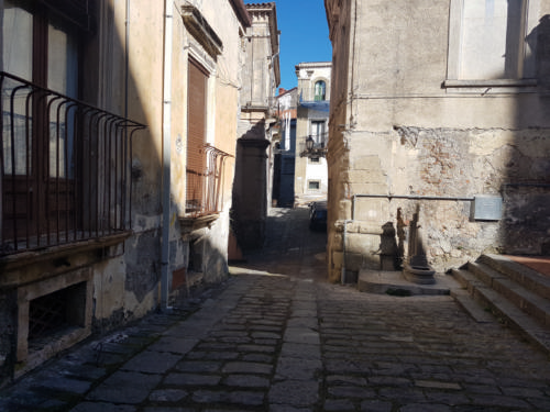 castiglione di sicilia 21 11 2018 fontana per bere