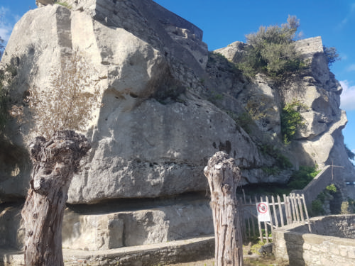 castiglione di sicilia 21 11 2018 roccia sotto castello di lauria