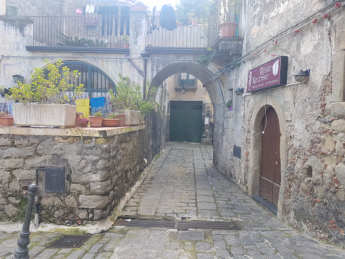 castiglione di sicilia 21 11 2018 slargo su via federico II